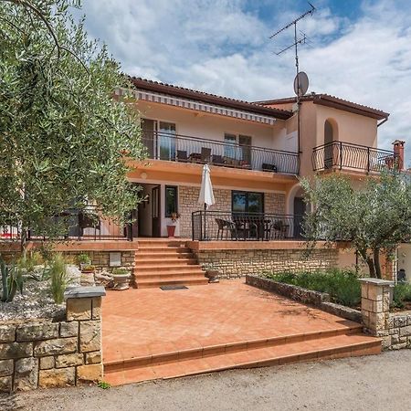 Apartments Zrnic Poreč Eksteriør billede