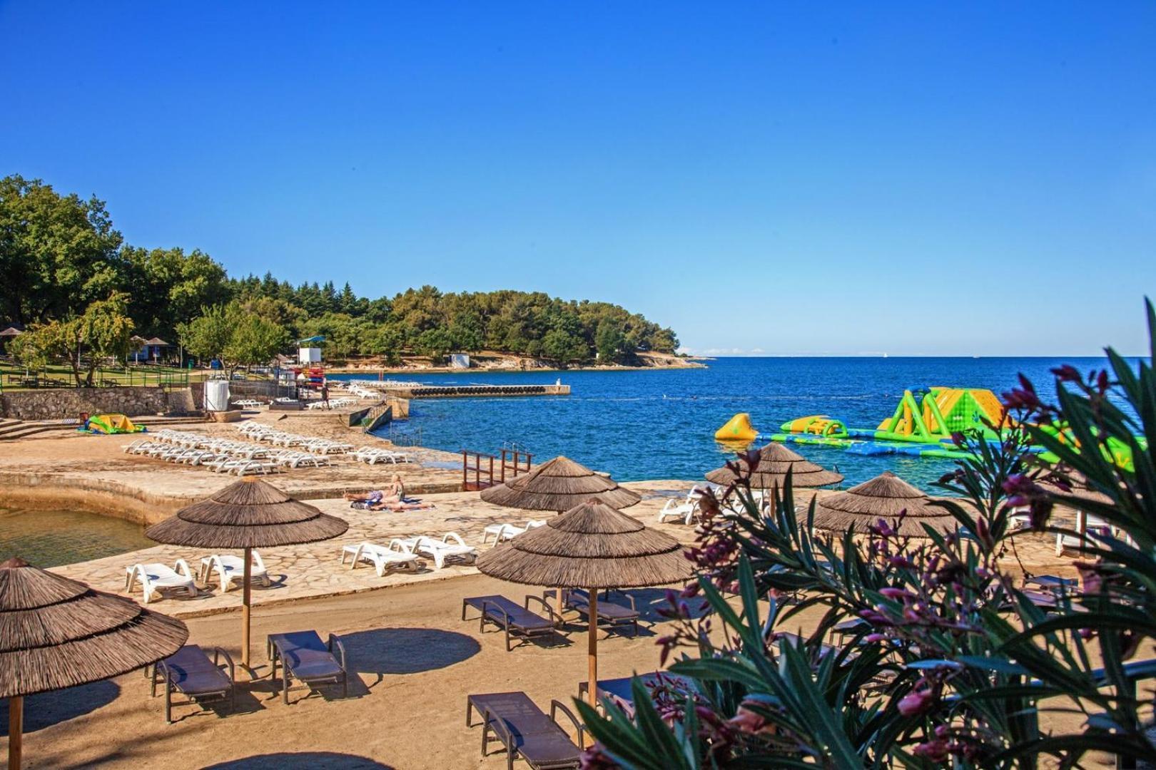 Apartments Zrnic Poreč Eksteriør billede
